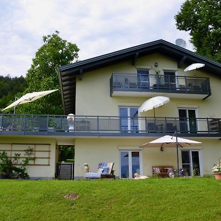 Schwalbennest Velden Apartment Velden am Woerthersee Luaran gambar