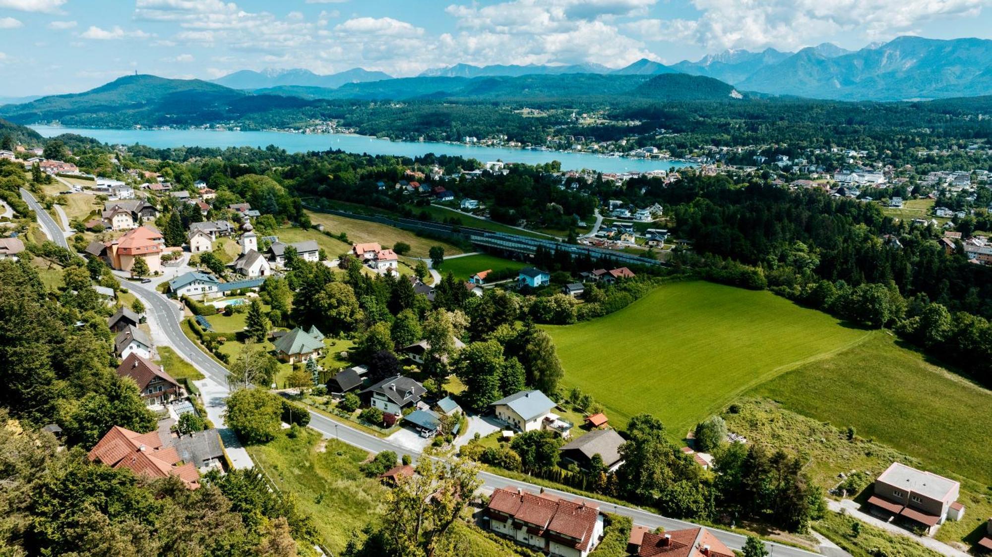 Schwalbennest Velden Apartment Velden am Woerthersee Luaran gambar